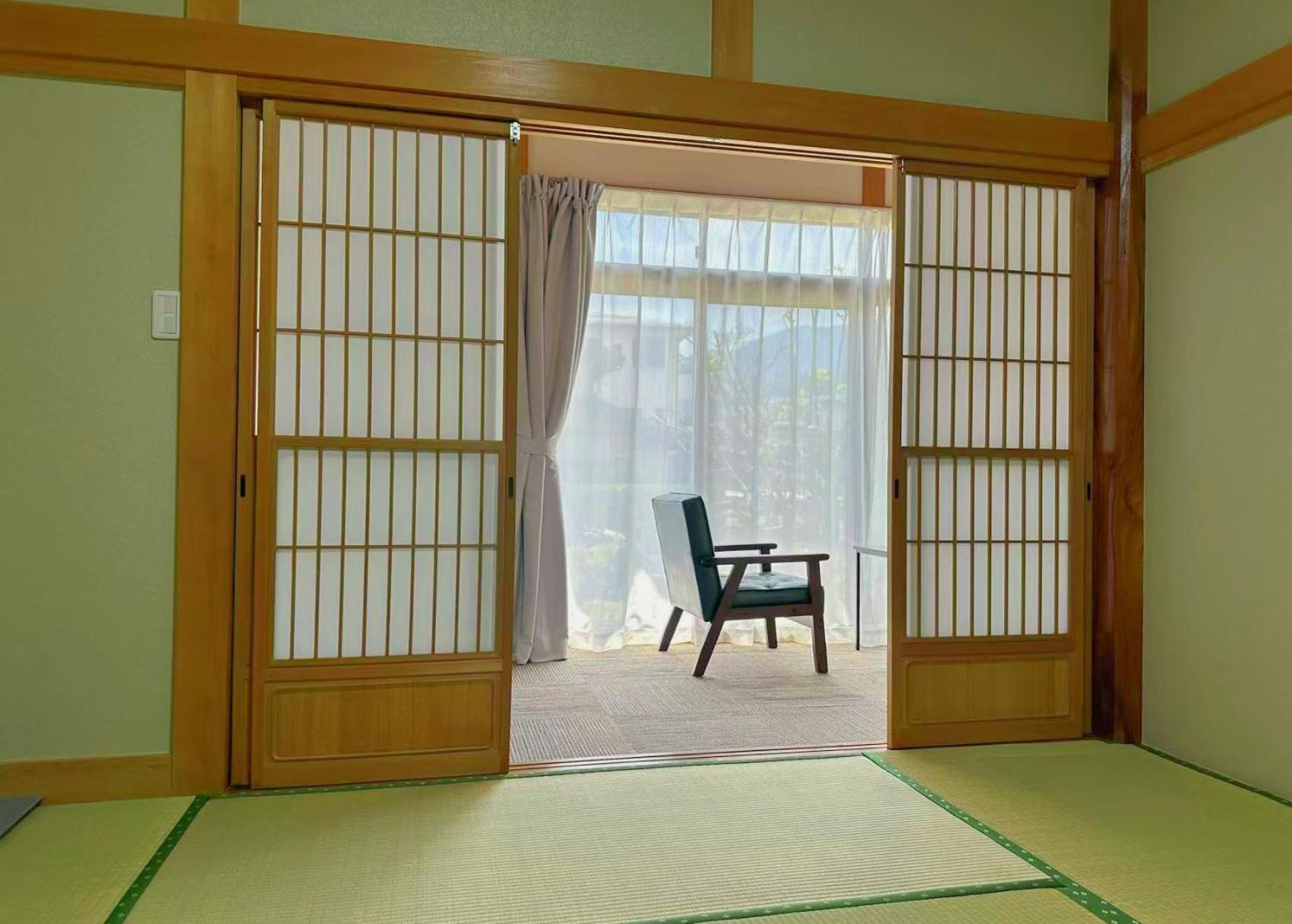 富士山を眺められる宿 ゲストハウス花水木 Nishikatsura Exterior photo